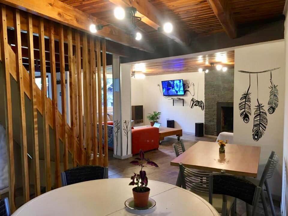 Ciao Bariloche - Habitaciones Privadas En Hostel Εξωτερικό φωτογραφία